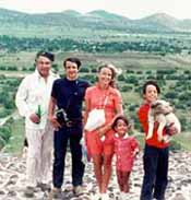 DeLeon Family, 1974